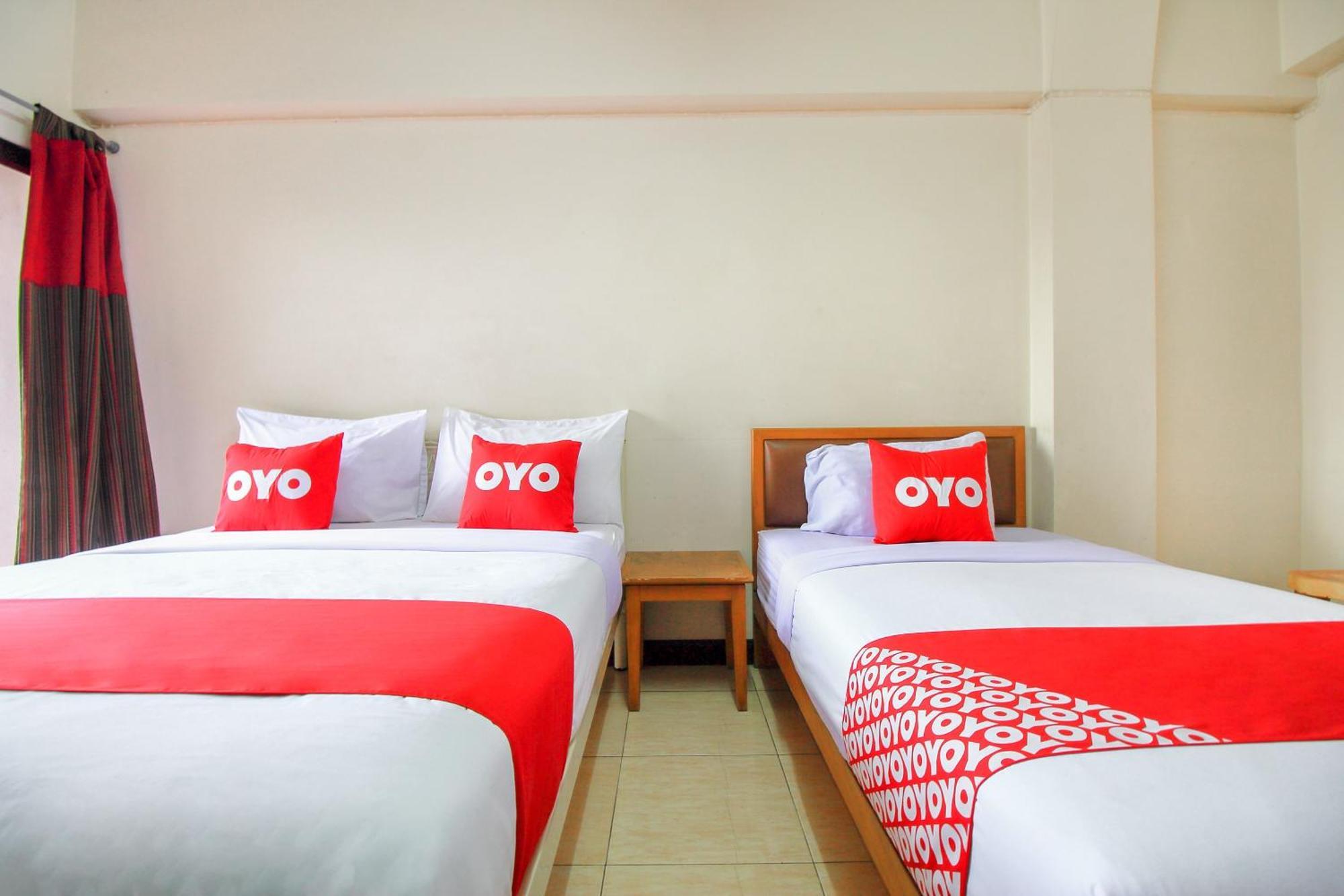 Hotel Oyo 376 Ok Airport 2*