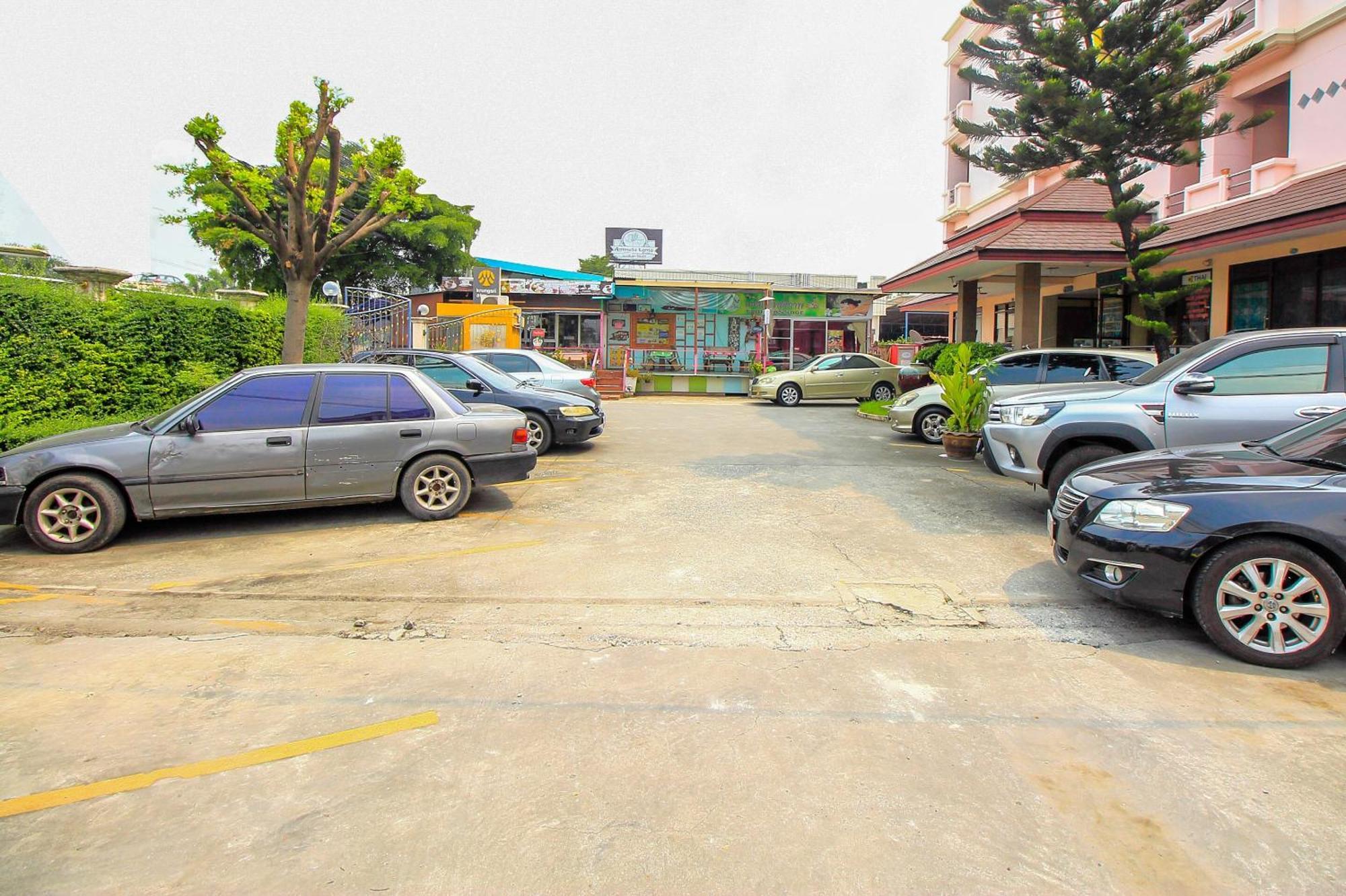 Oyo 376 Ok Airport